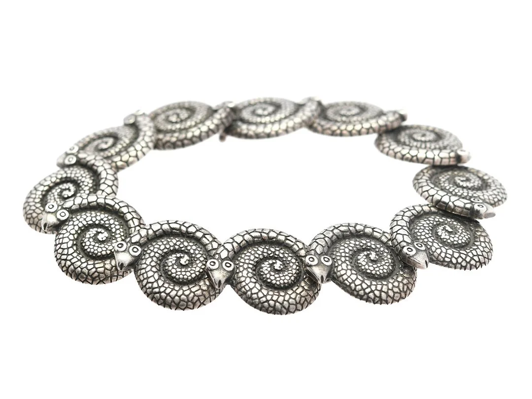 KALEVALA KORU, armband, silver, ormar, Finland, Helsingfors 1999, längd 18,5 cm, vikt 33,6 g. — Smycken/Armband — Kaplans