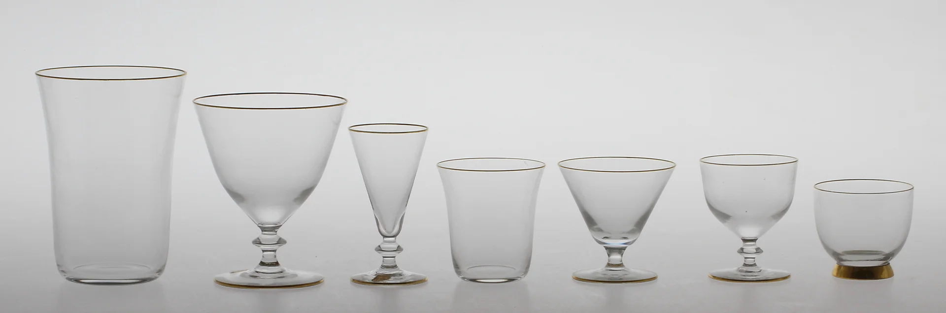 GLASSERVIS, 72 delar, Gullaskruf. — Tableware — Auktionshuset Kolonn