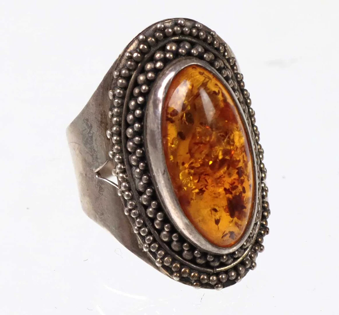 BERNSTEIN RING, SILBER 925. — Rings — Auktionshaus Bossard