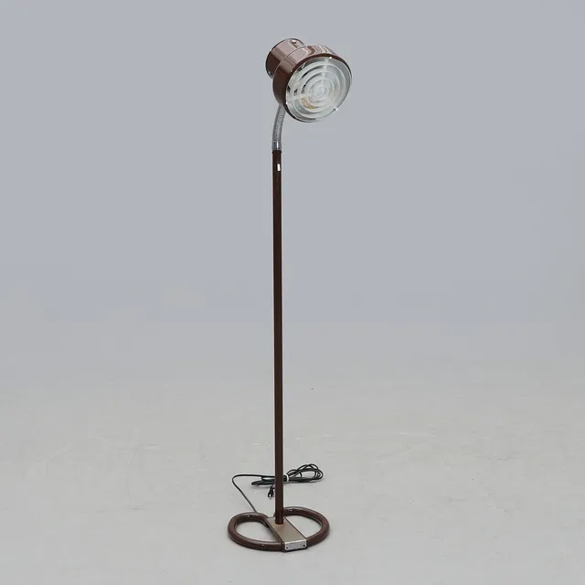 ANDERS PEHRSON. Golvlampa, "Bumling", Ateljé Lyktan, Åhus.