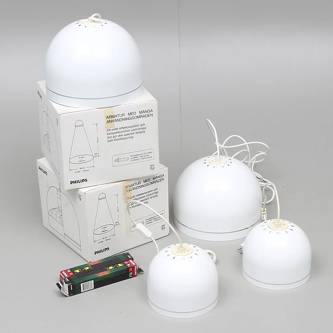 TAKLAMPOR/VÄXTLAMPOR, 6 st, Philips, FDK. — Ceiling lights — Växjö Auktionskammare