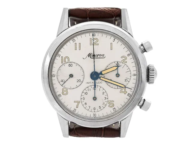 MINERVA, "Incabloc" (T Swiss T), Cal Valjoux 726, Ref nr. VD 712, Boett nr. 427867, kronograf, herrur, 36 mm, stål, manuell, plexiglas, utbytta visare (se fördjupad info), urverk ej signerat, läderband, ca 1970.