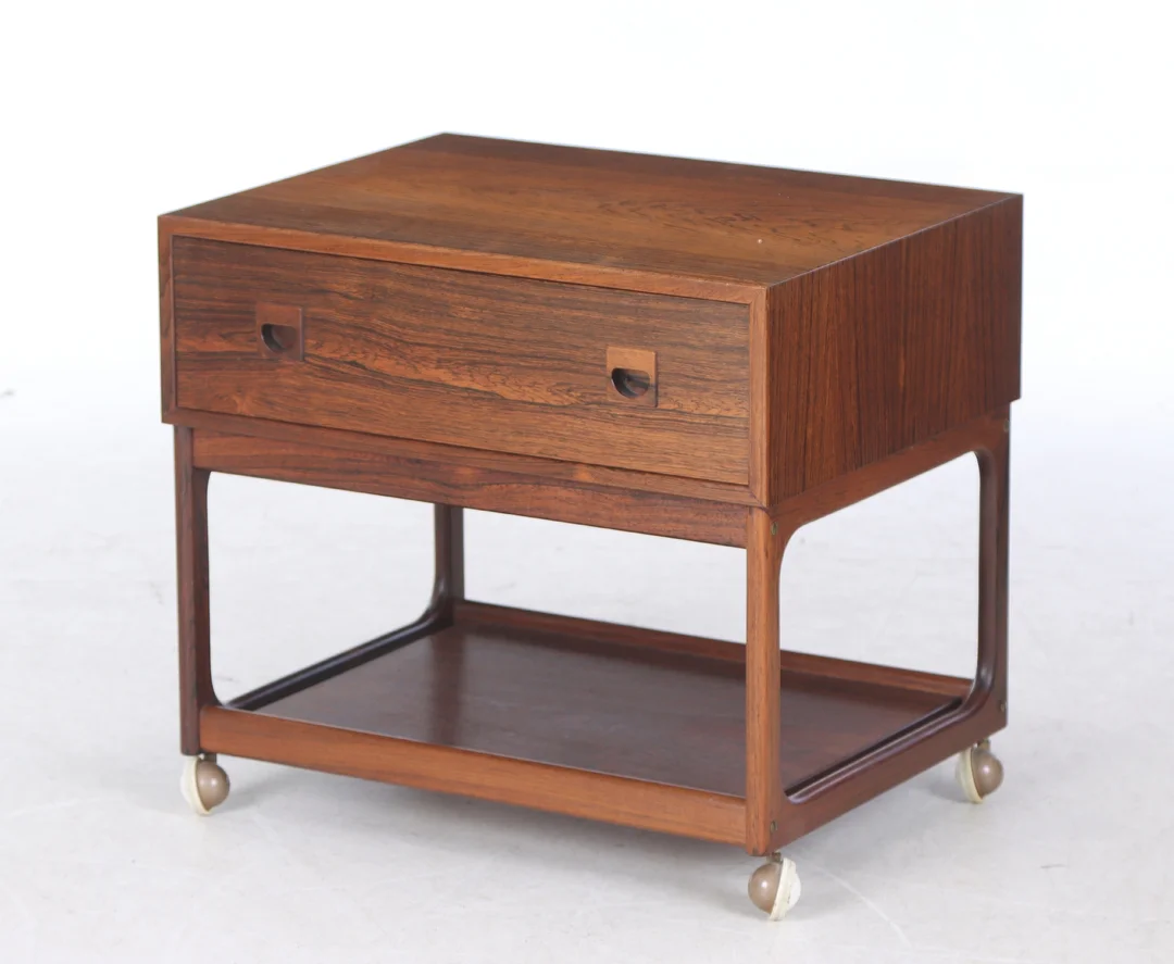 Brouer Furniture Factory. Sewing table in rosewood model 25, 1960-70s — Furniture/Coffee tables, occasional tables — Lauritz