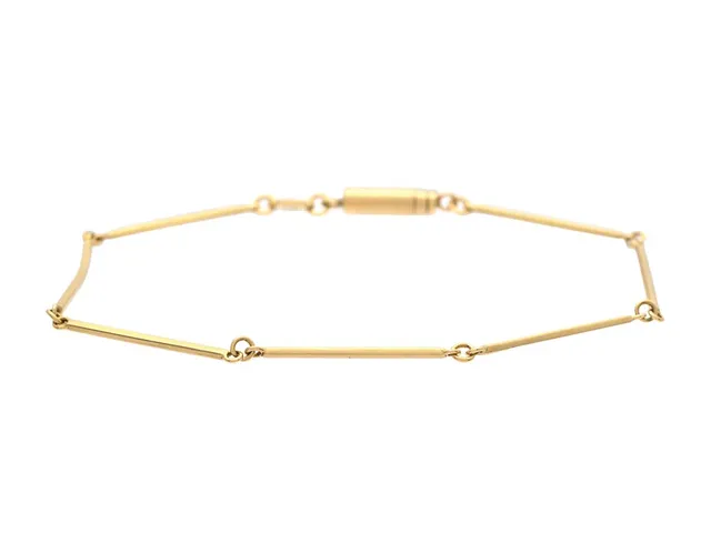 ENGELBERT, armband, 18K guld, stavlänk, längd 16,5 cm, vikt 2,5 g, en länk något böjd.
