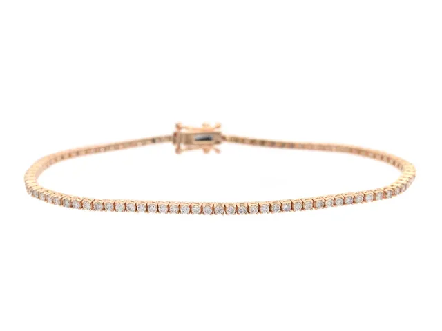 TENNISARMBAND, 18K roséguld, 93 briljantslipade diamanter ca 1,30 ctv, ca TW-Cr(G-J)/SI-P, längd 17,5 cm, vikt 6,2 g, några diamanter med nagg.