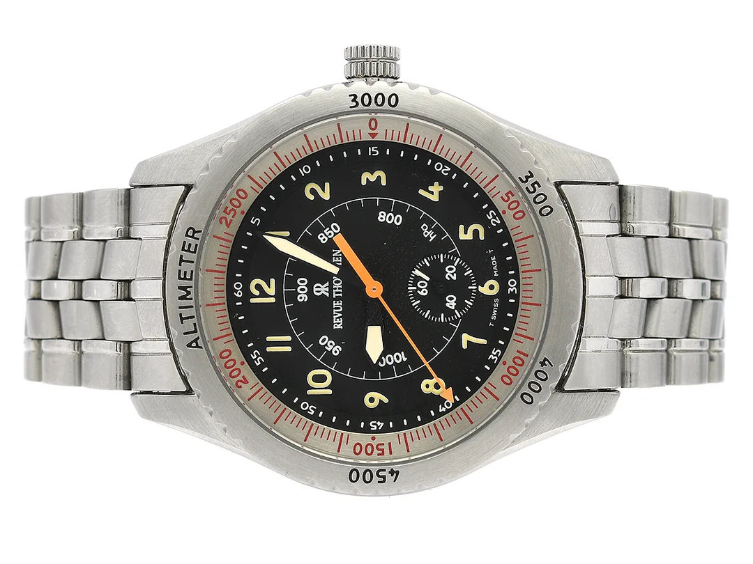 REVUE THOMMEN, Airspeed Altimeter (T Swiss Made T), Cal Peseux 7001, Boett nr. 5310001 / 0476, herrur, 39,5 mm, stål, automatisk, safirglas, liten sekundvisare, höjdmätare, originallänk, viklås, Ref nr. G 121013-20C, ca 1999. — Klockor/Revue Thommen — Kaplans