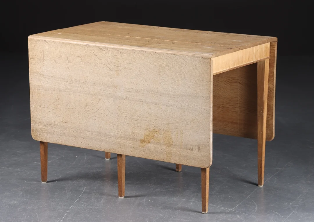 Frits Henningsen. Klapbord af egetræ — Furniture/Dining tables, dining room furniture — Lauritz