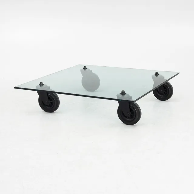 Gae Aulenti, soffbord, "Tavolo con Ruote", Fontana Arte, Italien sent 1900-tal/2000-tal.