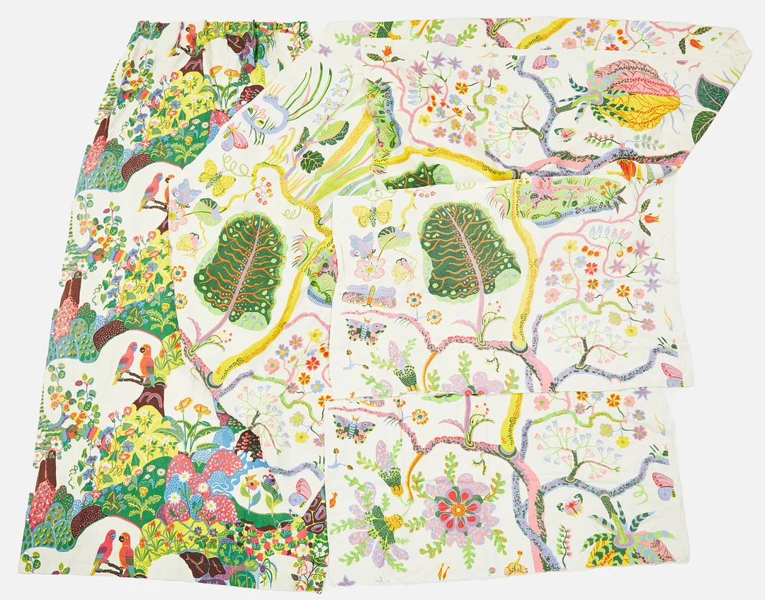JOSEF FRANK. Textillängder, 4 dlr, olika mönster, för Firma Svenskt Tenn. — Textiles — Stockholms Auktionsverk Sickla
