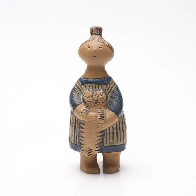 LISA LARSON. Figurin, stengods, "Stina med katt", Gustavsberg.
