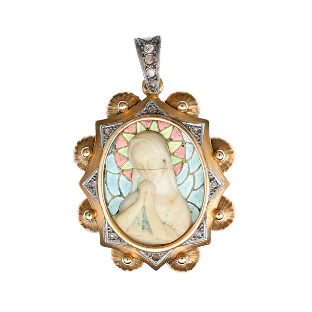 Catalan devotional medal, circa 1940.