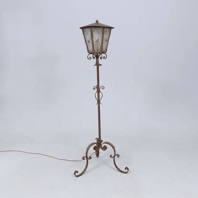 GOLVLAMPA, smide, 1930/40-tal.