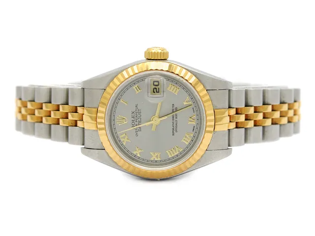 ROLEX, Oyster Perpetual, Datejust, Chronometer, Ref nr. 79173, Serie nr. Y695919, Cal 2235, Verk nr. A 1340961, Boett nr. 2060, damur, 26 mm, stål/guld, automatisk, safirglas, datum, Jubileelänk, viklås, Ref nr. 62523D-18-AD1/468 B, cert, januari 2004, box (ej komplett).