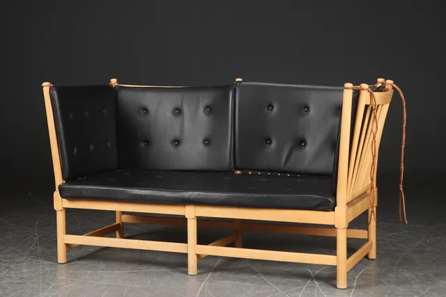 Børge Mogensen. Spoke-back sofa in beech, model 1789