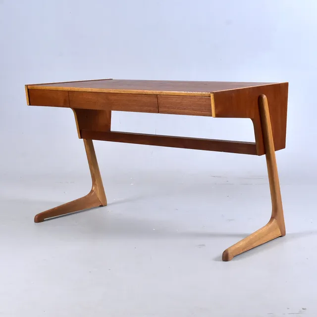 BENGT RUDA. skrivbord, teakfaner och ek, "Scribo", Ikea, 1960-tal.