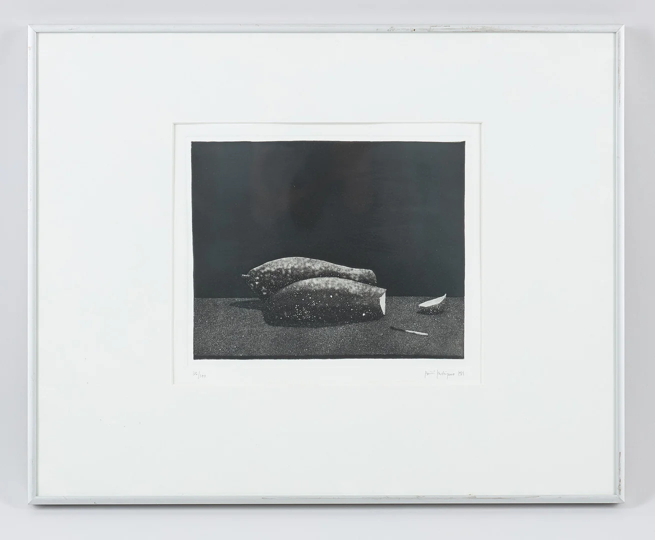 PENTTI KASKIPURO. Stilleben, signerad samt daterad 1981, etsning, 36/100. — Engravings & Prints — Stockholms Auktionsverk Helsinki
