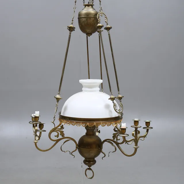 TAKFOTOGENLAMPA, mässing med glaskupa, jugend 1900-talets början.