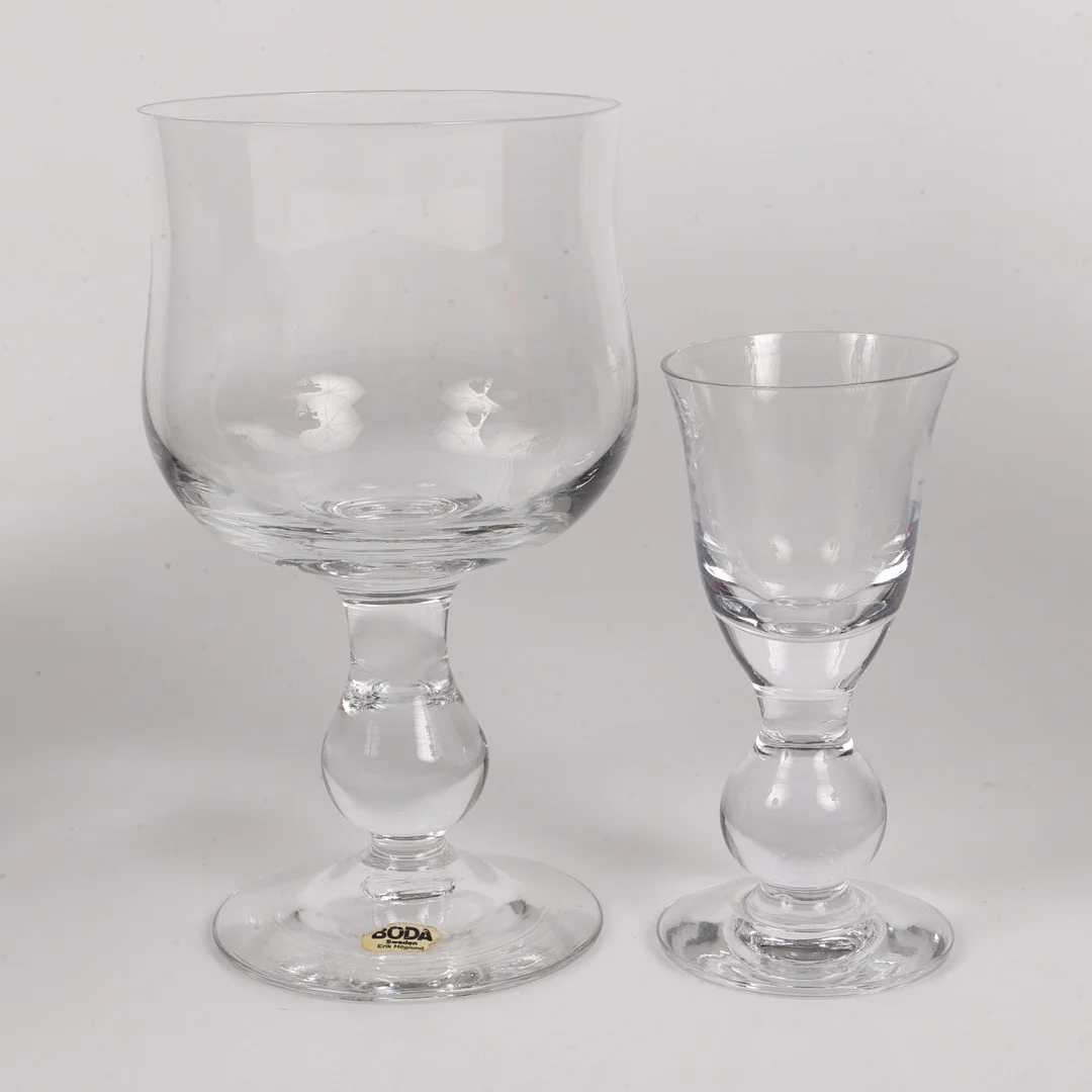 ERIK HÖGLUND. Glasservis, 21 delar, "H40", glas, Boda. — Tableware — Helsingborgs Auktionskammare