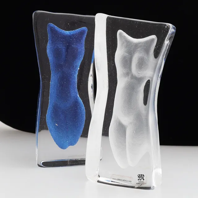 ERIKA HÖGLUND. Glasskulpturer, 2 st, Målerås, signerade.