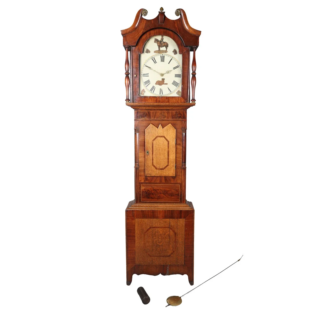 A 19TH CENTURY OAK AND MAHOGANY LONGCASE CLOCK. — Longcase clocks — Bishop & Miller