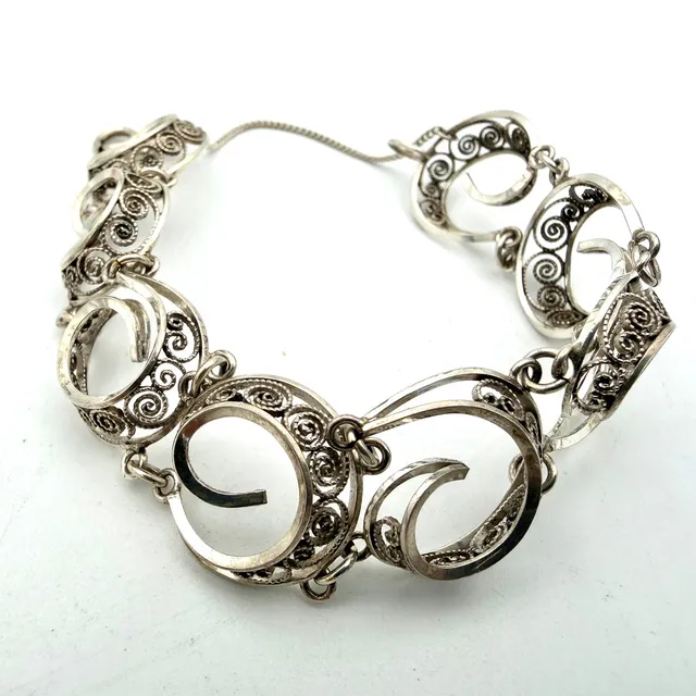 ARMBAND, silver/835, filigranarbete, oidentifierad tillverkarstämpel NAJ, enligt uppgift Norge.
