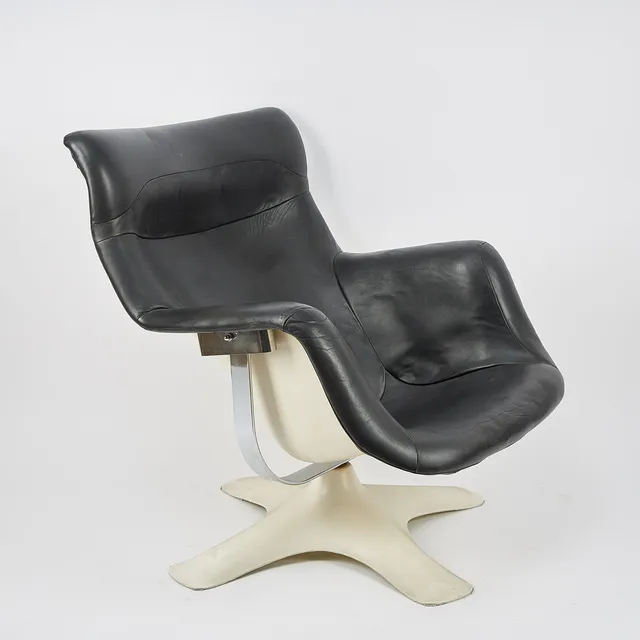 YRJÖ KUKKAPURO. FÅTÖLJ, modell 418 "Karusell", Formgiven 1965, Haimi Finland.