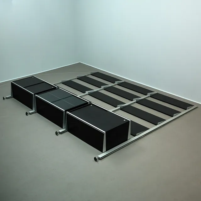 GEORGE NELSON. Herman Miller / Vitra, neunzehnteiliges Regalsystem / Wandregal, Modell 'CSS', Holz, Aluminium, Entwurf 1957, USA (19).
