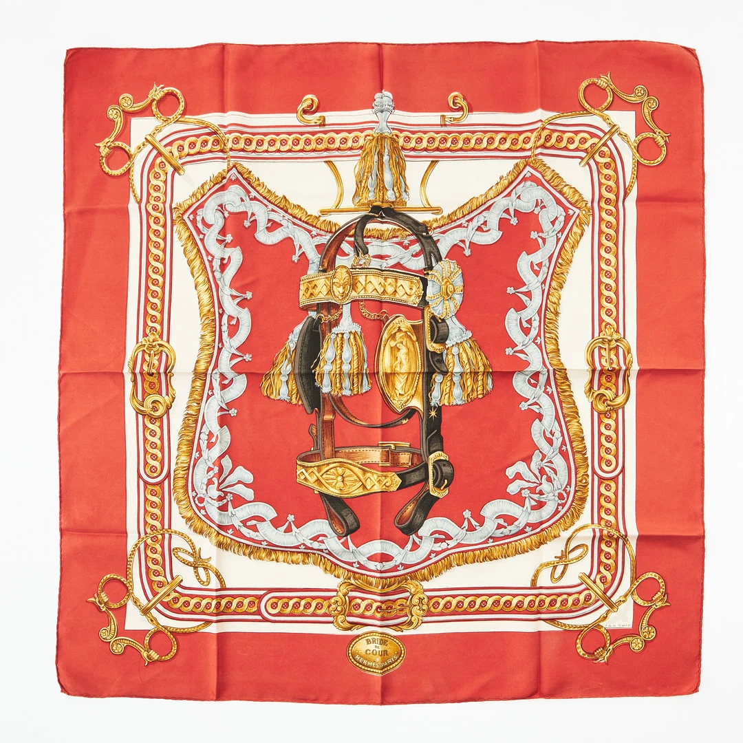 HERMÈS, scarf, "Bride de Cour". — Vintage & Designer Fashion — Stockholms Auktionsverk Fine Art