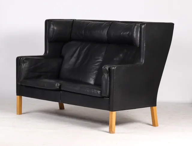 Børge Mogensen. Coupe sofa model 2192, black leather
