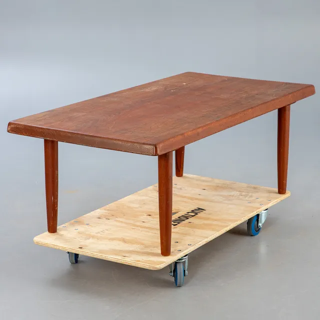 Niels Bach, Sofatisch in Teak, Dänemark.