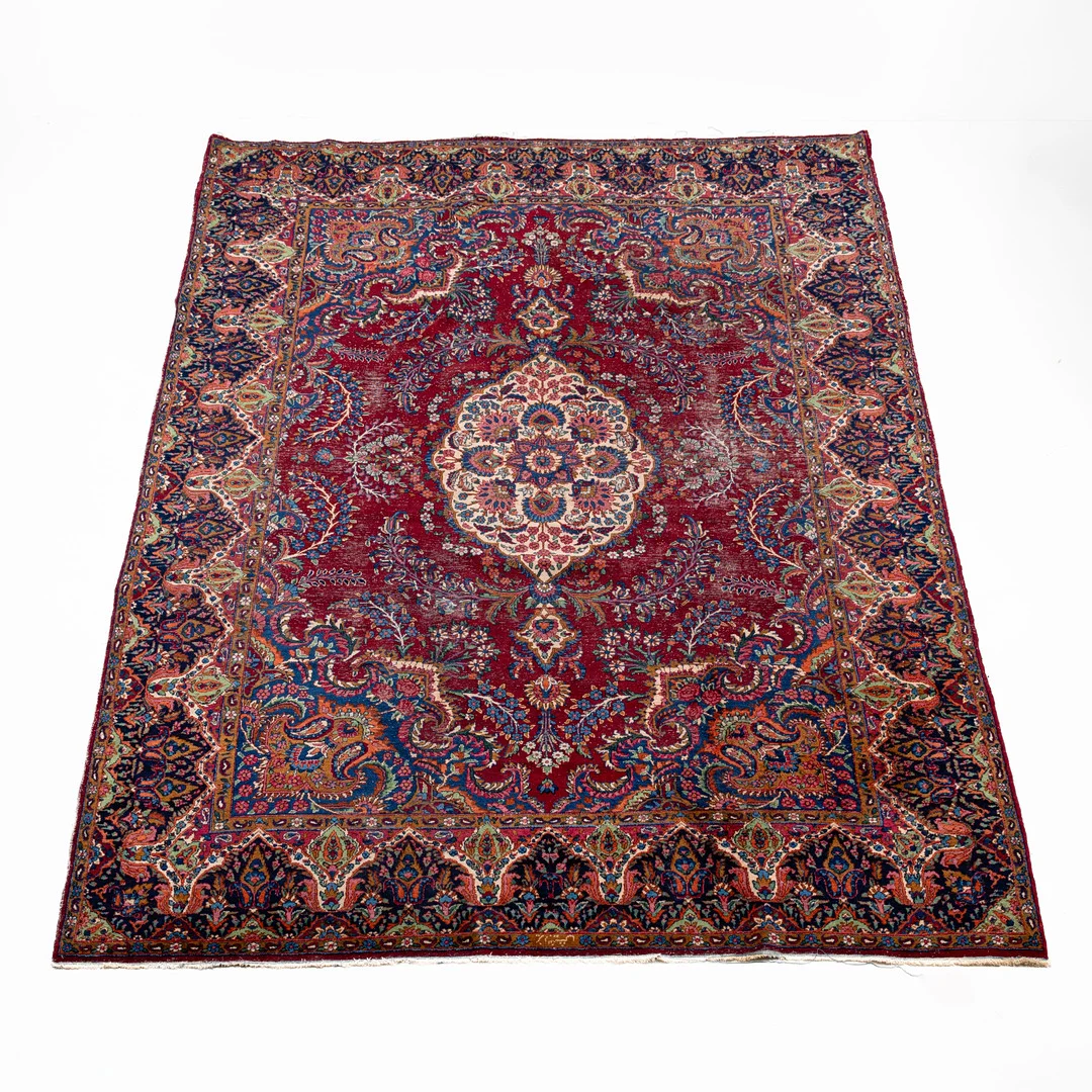 MATTA, Persien, ca 365x246 cm. — Persian Carpets & Textiles — Auktionshuset Kolonn