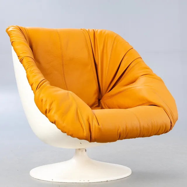 PERCIVAL LAFER. Sessel MP-71, Leder, 1970er Jahre.