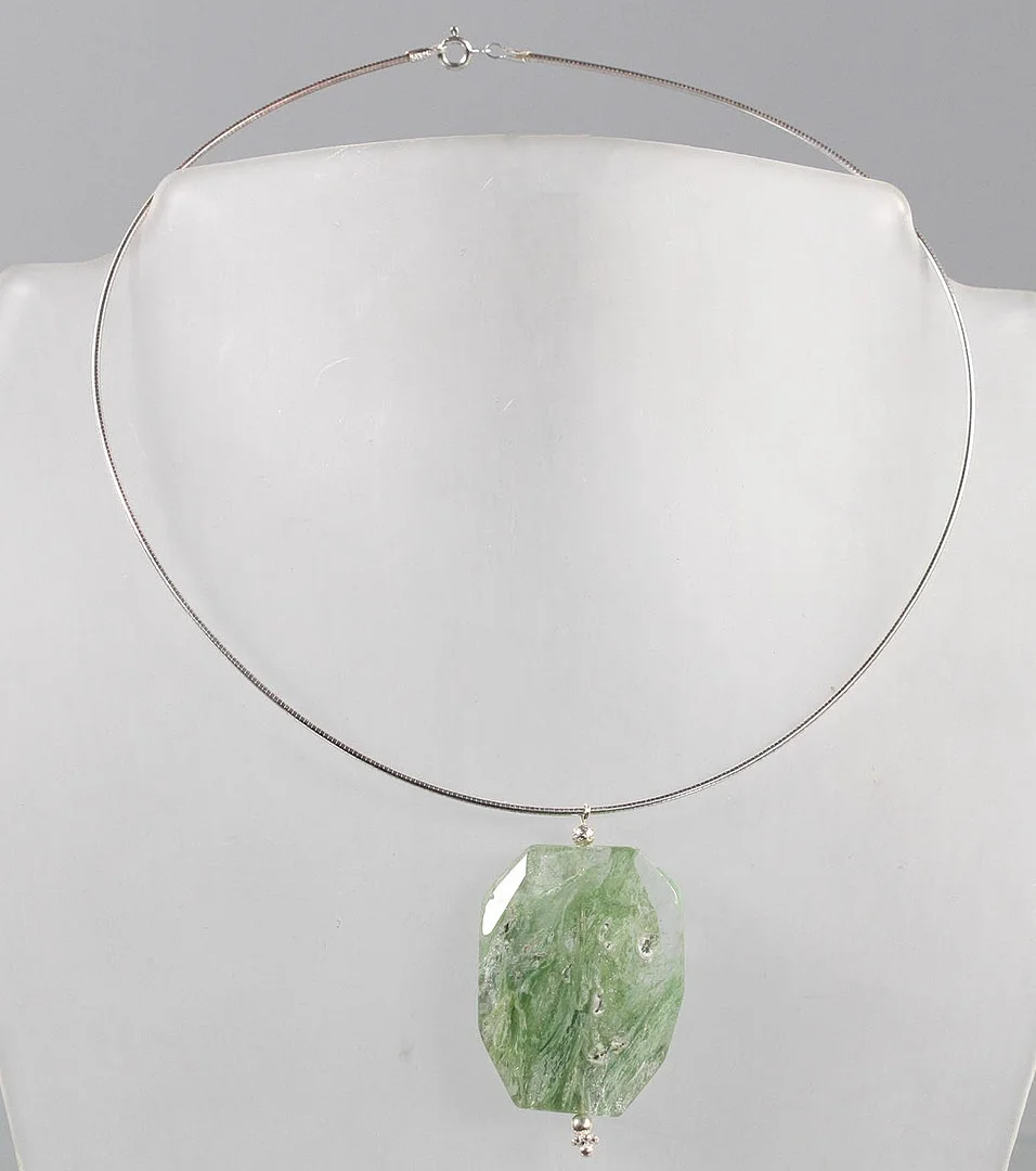 QUARZ COLLIER in Silber 925. — Brooches & Pendants — Auktionshaus Bossard