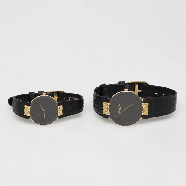 CHRISTIAN DIOR 1905 - 1957. 2 armbandsur quartz , Paris, Herr och Dam.