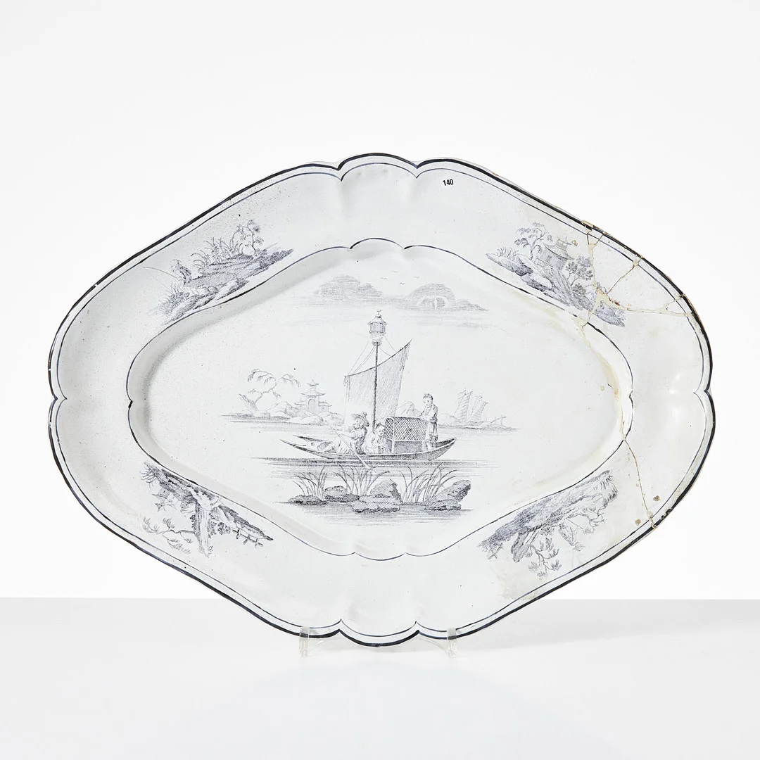 UPPLÄGGNINGSFAT, fajans, Marieberg, rokoko, 1700-tal. — European — Stockholms Auktionsverk Magasin 5
