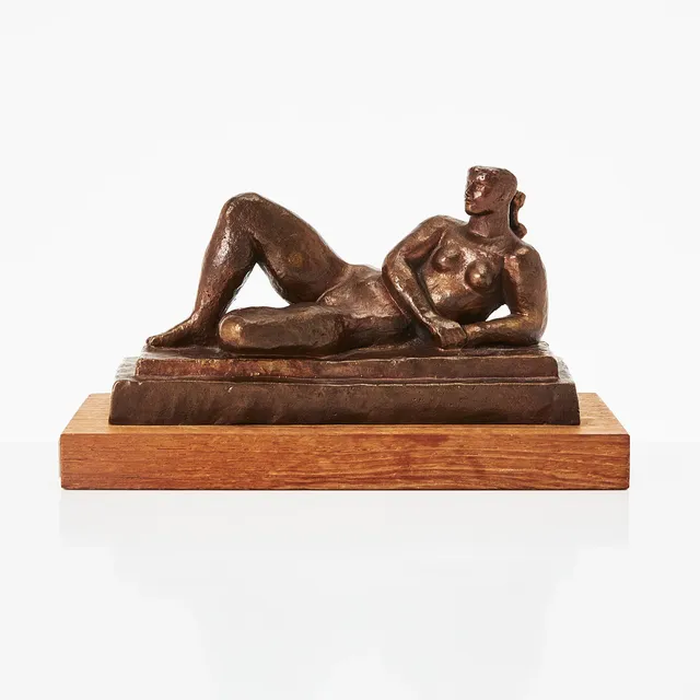 ERIC GRATE. Liggande kvinna, skulptur, Herman Bergman, patinerad brons, signerad.