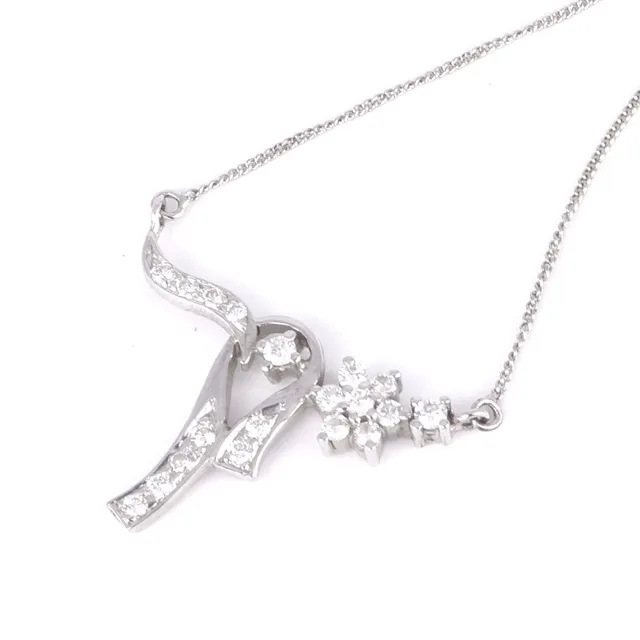 18CT GOLD DIAMOND NECKLACE.