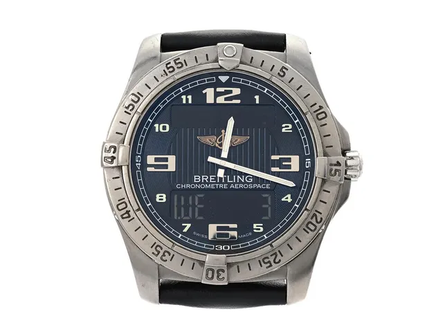 BREITLING, Aerospace Avantage, Chronometre, Cal 79, Verk nr. 1261324, Serie nr. 1261324, Ref nr. E79362, Boett nr. 2611 B5, herrur, 42 mm, analog/digital, titan, SuperQuartz, safirglas, skadad urtavla/visare, OBS: se fördjupad information, gummiband, originalspänne, cert, januari 2012, box, ytterkartong.