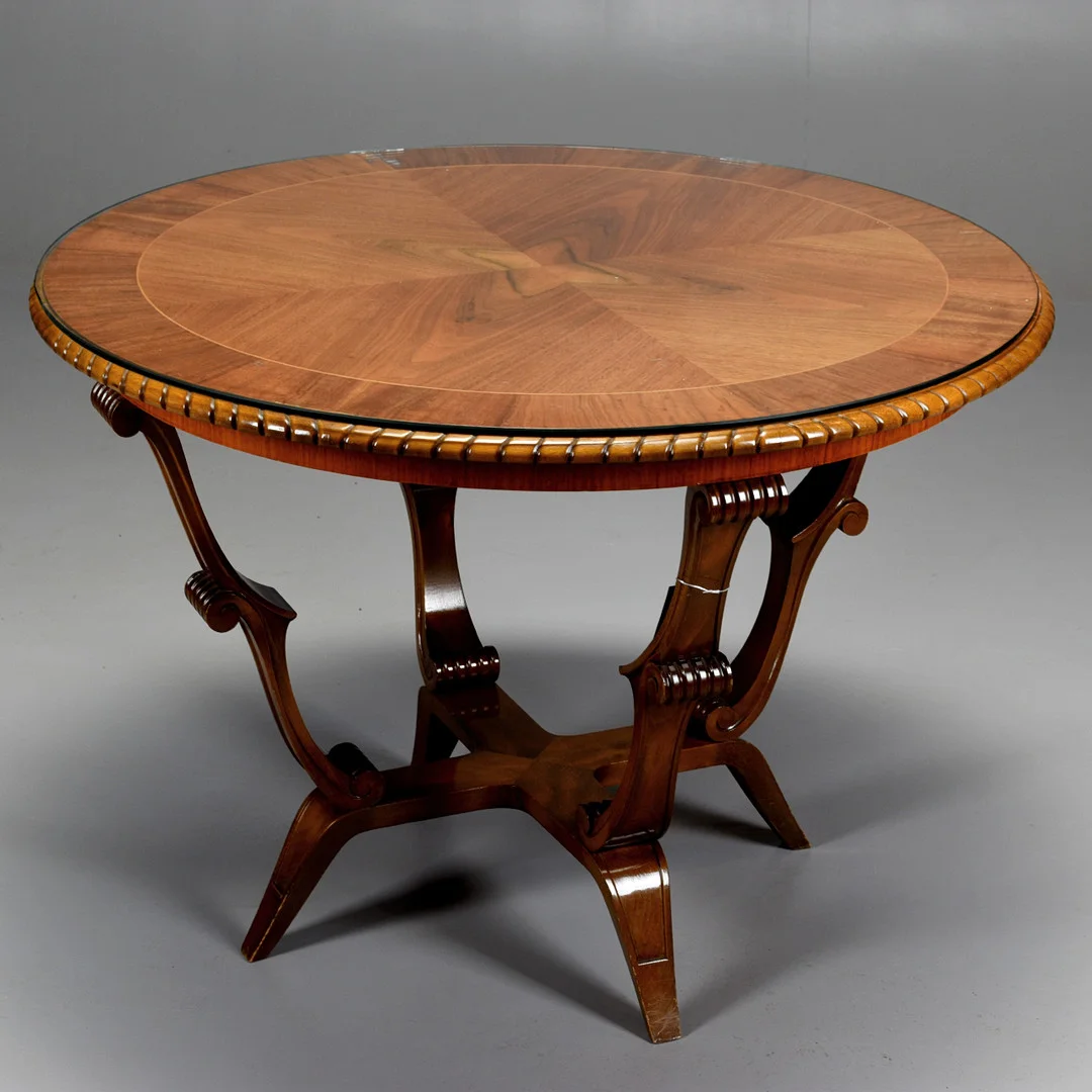 Salongsbord, Swedish Grace, Glasskiva, 1900-tal. — Tables — Norrlands Auktionsverk