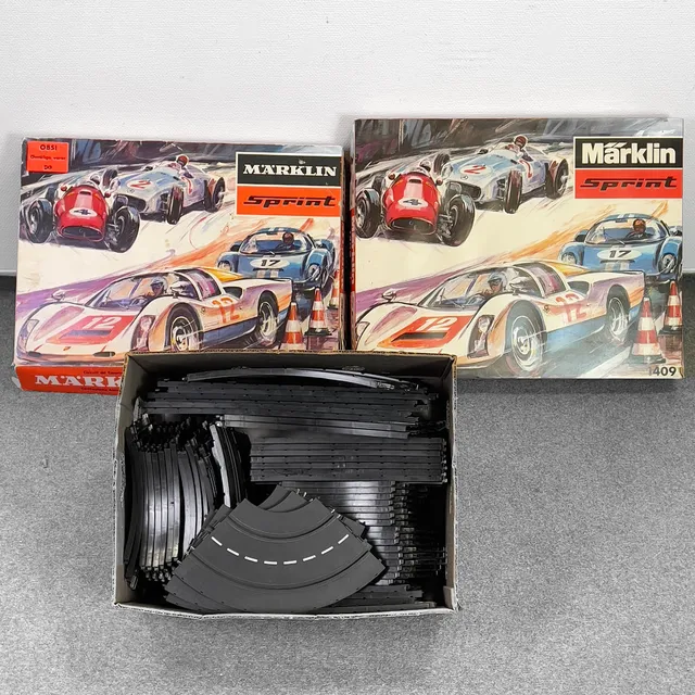 MÄRKLIN SPRINT. Bilbanedelar, ca 90 st, Tyskland, 1960/1970-tal.