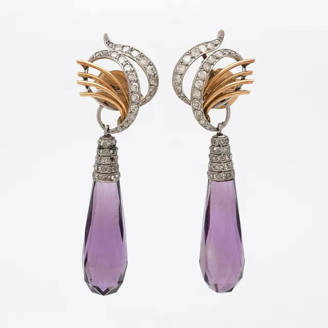 Amethysts and diamonds long earrings, mid 20th Century.