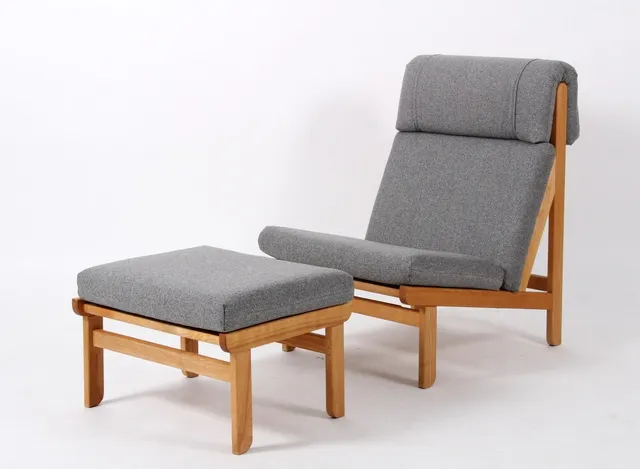 Bernt Pedersen. Lænestol Kludestolen / The Rag Chair med skammel (2)