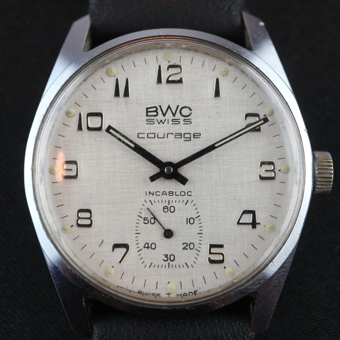 HERRENARMBANDUHR BWC SWISS. — Wristwatches — Kunst- und Auktionshaus Kleinhenz