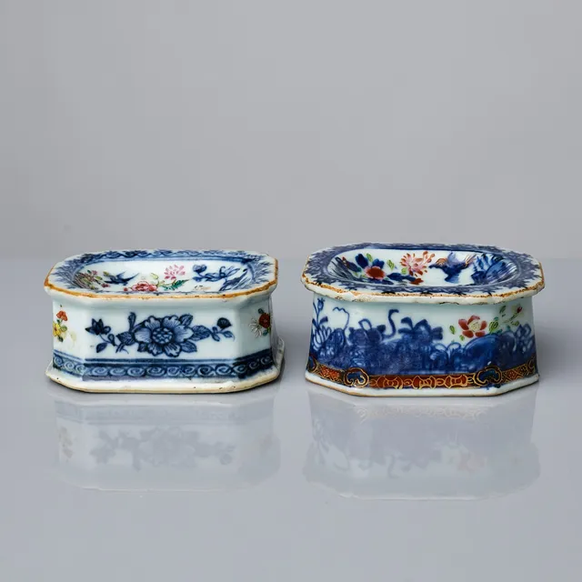 SALTKAR, 1 par, Qianlong, 1700-tal, figural dekor.