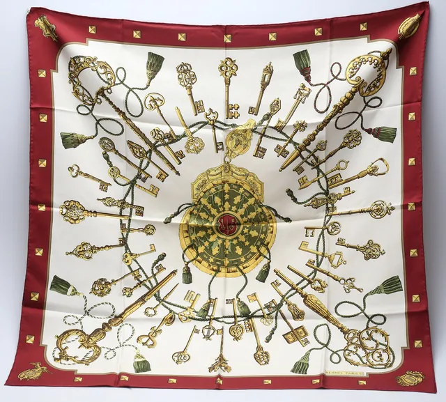 HERMÈS. Scarf, siden, "Les Clèfs", Paris, Frankrike, 1900-talets andra hälft.
