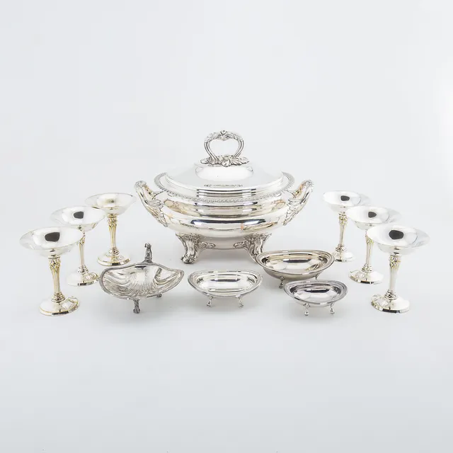 Tureen and several items in silver-plated metal and several silver frames, second half of the 20th Century.