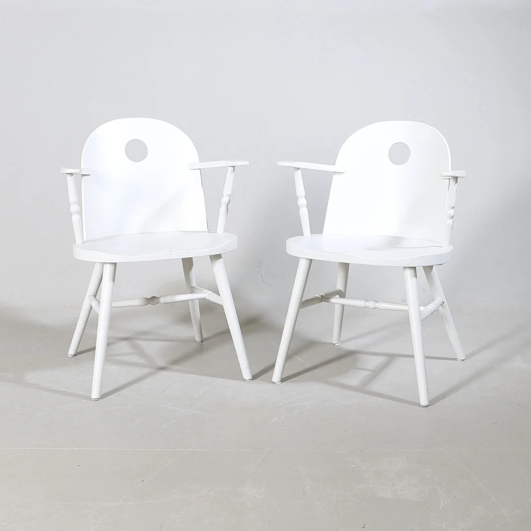 UNO ÅHRÉN. karmstolar, 1 par, Gemla möbler, 1930-/40-tal. — Armchairs & Chairs — Gomér & Andersson Nyköping
