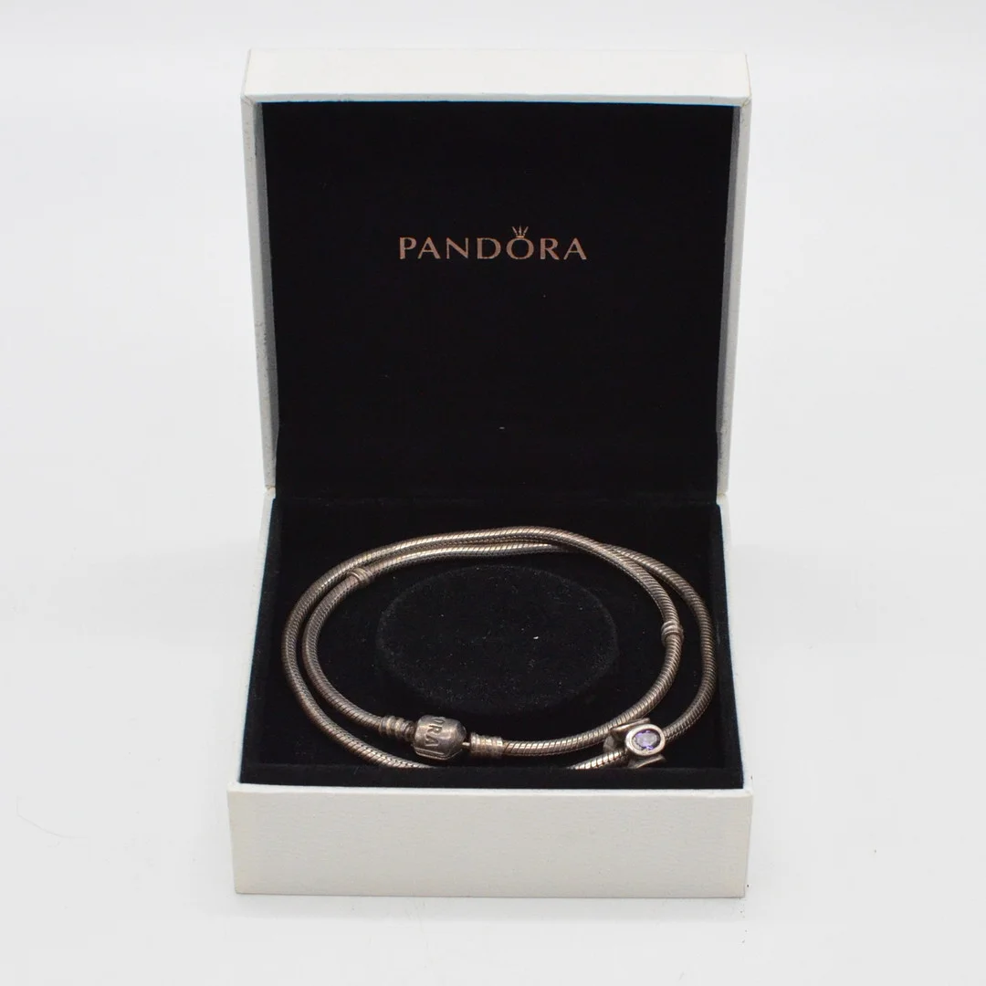 PANDORA, SCHLANGENKETTE MIT AMETHYSTANHÄNGER, 5X IM OVALSCHLIFF, VINTAGE. — Necklace — Kunst- und Auktionshaus Kleinhenz
