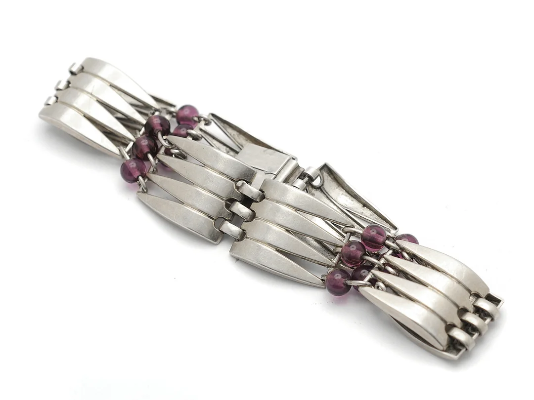 ARMBAND, silver, ametister, importstämplar, längd 21 cm, vikt 24,8 g. — Smycken/Armband — Kaplans