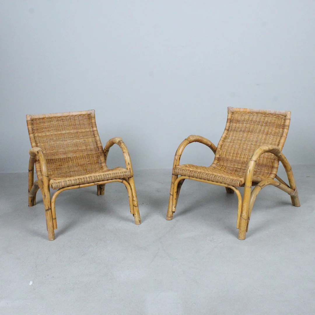 Paar Sessel / Lounge Chairs aus Rattan und Bambus, 1960er Jahre. — Armchairs & Chairs — Stockholms Auktionsverk Düsseldorf/Neuss